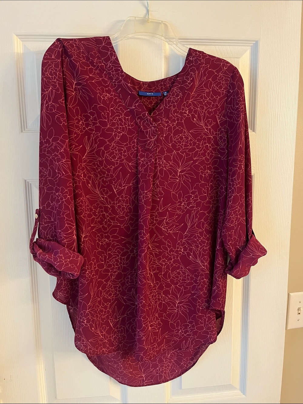 Apt. 9 Burgundy Floral Roll-Tab Tunic Blouse